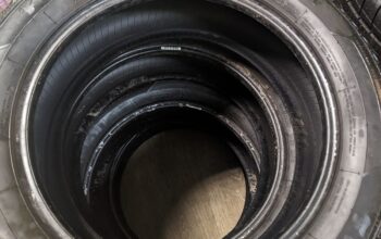 215/55R17 Firestone All Season Tirea