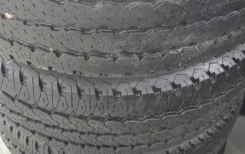 Lt285/60R20 Firestone All Season Tires