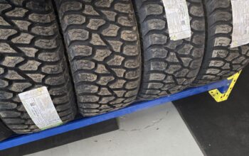 305/55R20 Amp