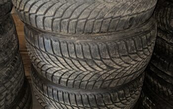 235/40R19 GOODYEAR SNOW SET