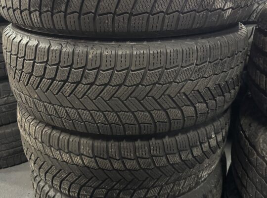 255/65R17 Michelin winter