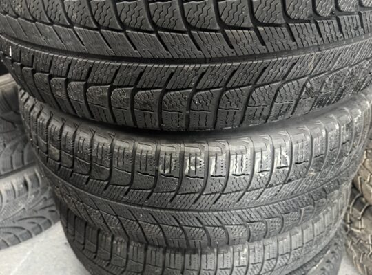 205/60R16 Michelin Snow Tires