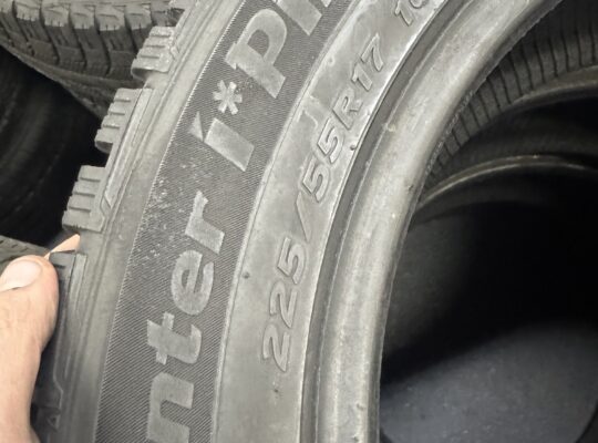 225/55R17 Hankook Winter