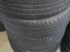 255/65R17 roadx