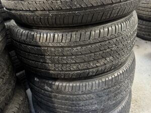 215/55R16 Firestone all season