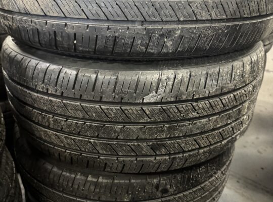 235/45R18 Giti All season