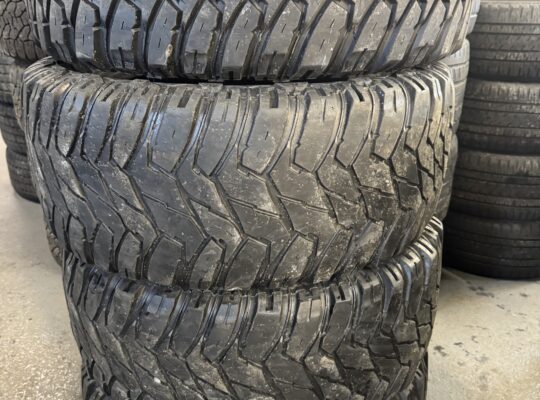 33X12.5R20LT