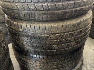 275/65R18 Michelin all season