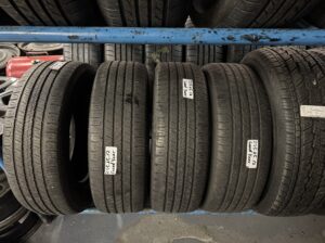 225/65R17 Goodyear all season