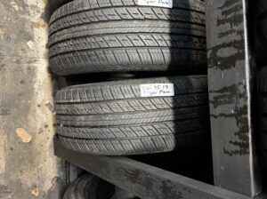 235/45R19 Uniroyal all season
