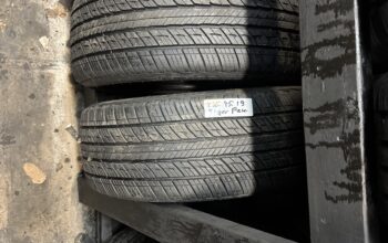 235/45R19 Uniroyal all season