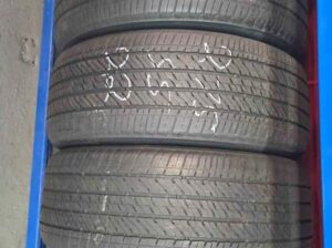 275/55R20 Bridgestone All Season