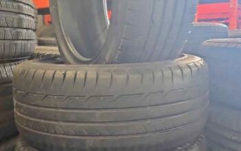 225/45R17 Dunlop all season
