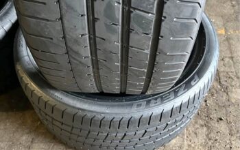 295/30R20 Pirelli