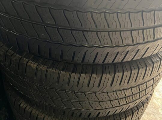 LT 275/65R20 Michelin