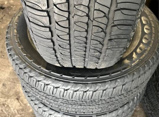 245/65R17 GoodYear Fortera