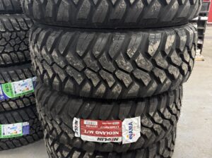LT285/70R17 Neolin