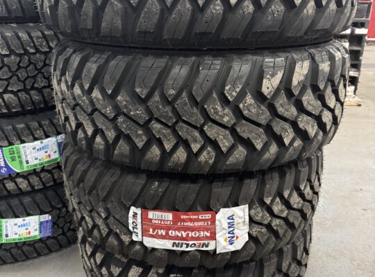 LT285/70R17 Neolin