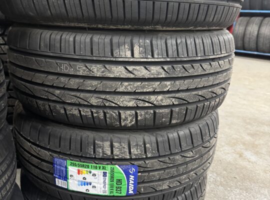 255/55R20 Haida