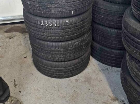 235/55R18 Michelin pilot sport all season