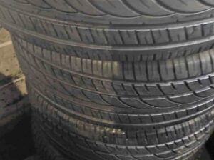 255/55R18 navigator
