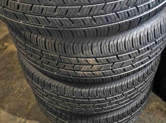 205/55R17 Continental