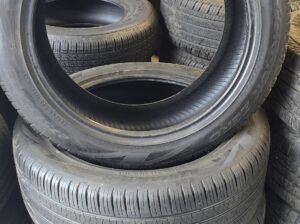 275/45R21 Pirelli