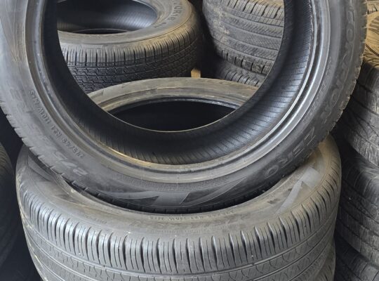 275/45R21 Pirelli