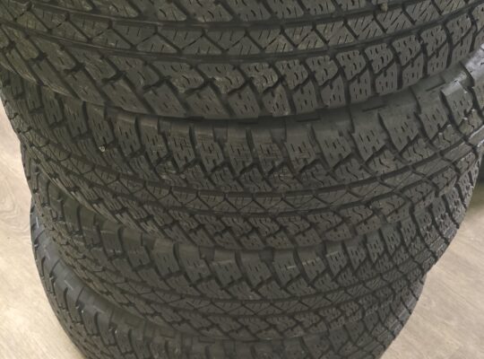 P255/70r18 Bridgestone