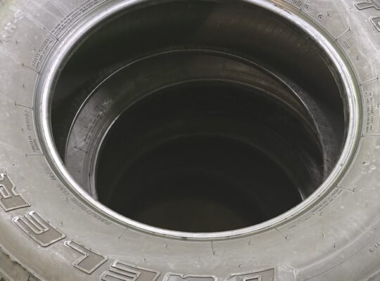 P255/70r18 Bridgestone