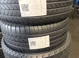 245/45R19 goodyear
