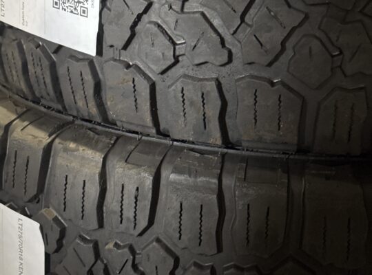 LT275:70R18 kumho