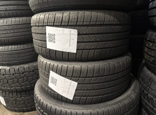 225/45R17 Michelin