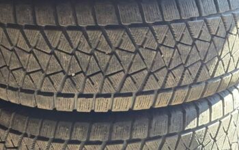 255/70R17 Bridgestone Blizzak Winter Tires