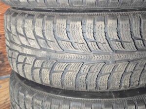 215/55R16 BFGoodrich Winter Tires – 90% Tread