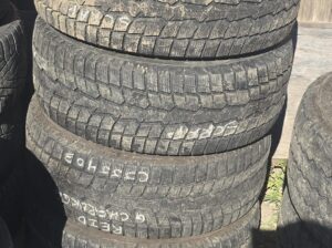 265/60r19 Toyo snow