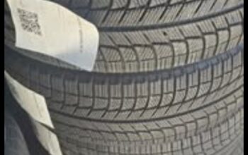 225/60R17 Michelin Snow Tires – $380