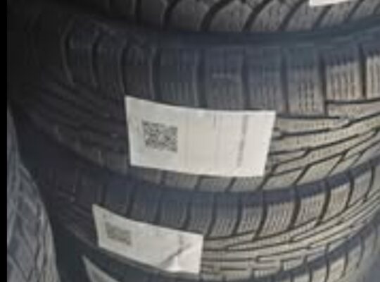 225/65 R17 Hercules Snow Tires