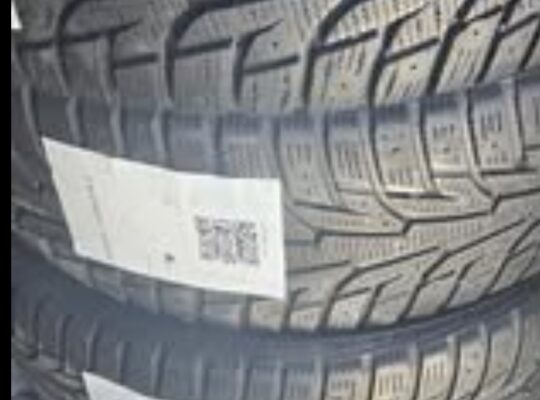 215/55 R17 Hankook Snow Tires