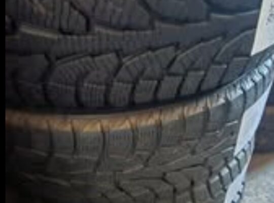 215/70 R16 Hankook Snow Tires