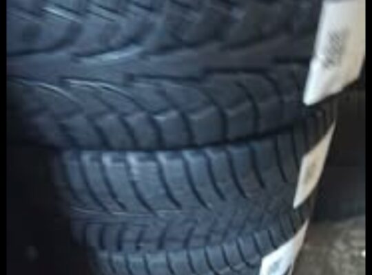 225/65 R17 Hankook Snow Tires