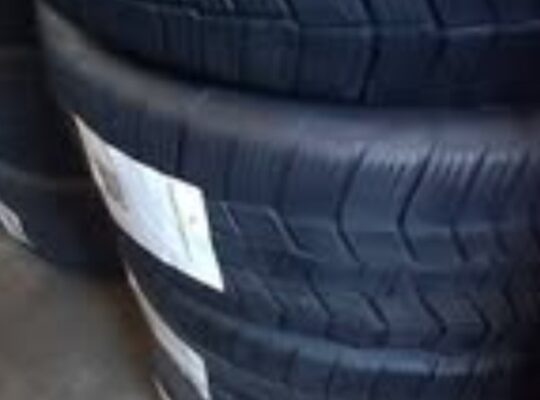 235/65 R17 General Snow Tires