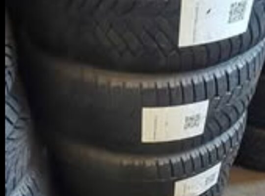235/55 R17 Gislaved Snow Tires