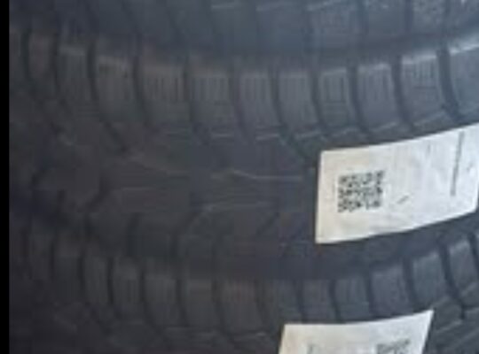265/60 R18 Hankook Winter Tires