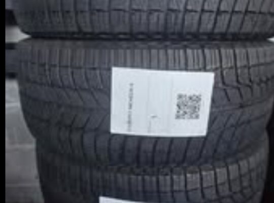 215/45 R17 Michelin Snow Tires